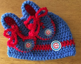 Crocheted Chicago Cubs Baby Hat/Booties Set