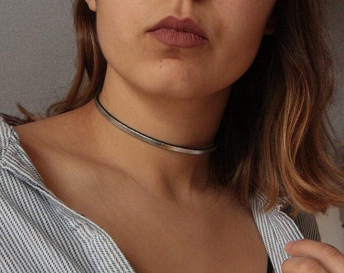 Choker necklace , leather choker, silver leather, silver necklace, silver leather choker, silver leather necklace, choker necklace, choker
