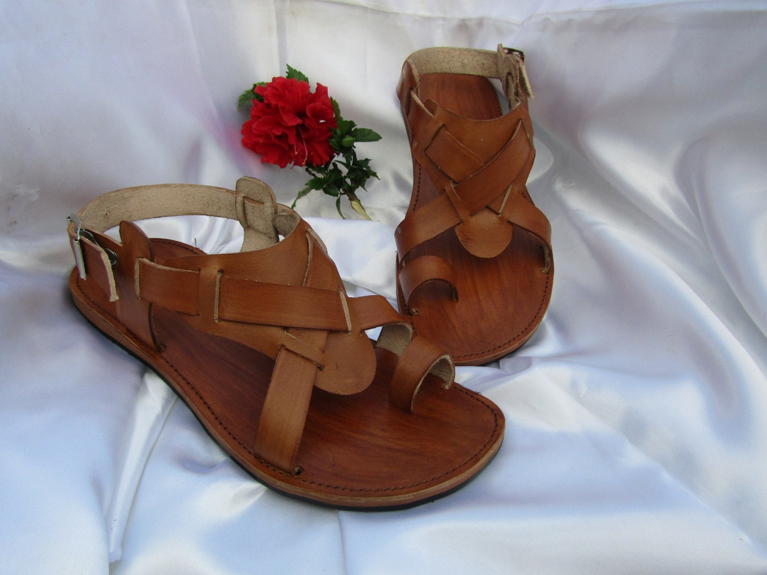 Toe ring sandals/Sandals for women and men by handicraftafrica