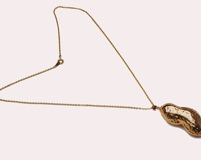 Goldplated Peanut Necklace - real peanut inside - Jimmy Cater pendant necklace