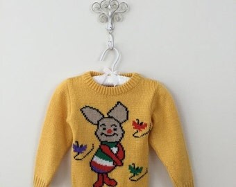 winnie the pooh vintage sweatshirt