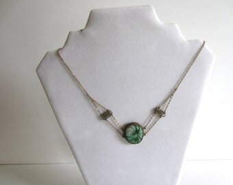 Vintage Green Carved Jade Necklace