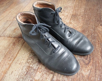 80s Vintage Black Leather Ankle Boots for Women size 39 EU 6UK 8US