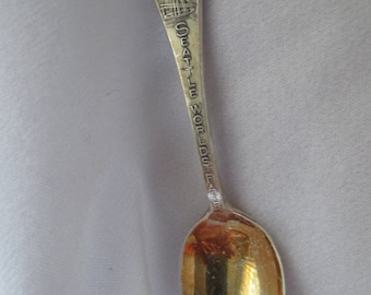 Vintage 1962 Sterling Souvenir Spoon from collection - Seattle Worlds Fair - Estate find!