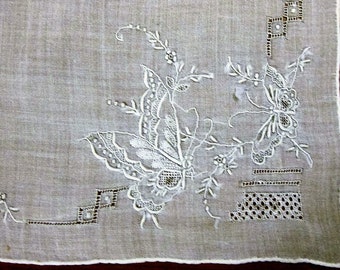Vintage Fine Linen Hankie