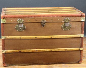 Trunk wood and coated canvas R2363 mail
