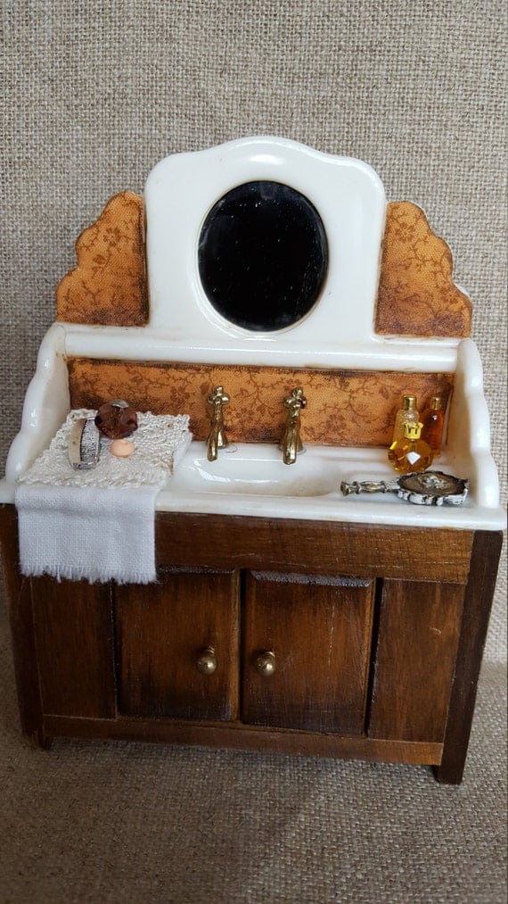 Dollhouse sink 112 scale. Shabby chic style. by DEMENTEAMANO