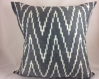 Schumacher "KASARI" Ikat in graphite-both sides