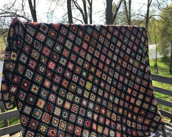 Vintage Multi Colored afgan Handmade Blanket Crocheted Throw Blanket Granny Square Afghan