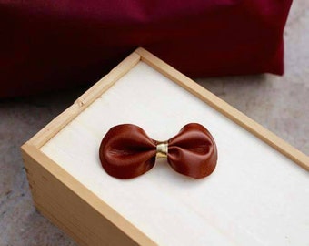 Orecchini A Clip Con Cristalli Trasparenti E Nodo Argentato, 15 Mm, Leggeri E Senza Foro