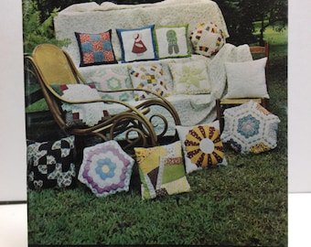 1970 Quilt Pillow Book, Quilt Patterns, Overall Sam, Crazy Quilt, Dresden Plate, Nine Patch, Drunkard's Path, Dutch Doll Eight Pointed Star