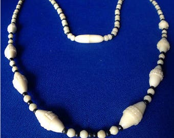 Art Deco Black and White Celluloid Necklace