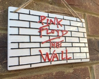 PINK FLOYD-The wall, Music Sign,Wall Plaque,British Bands, Pink Floyd Gifts,Gifts for him,British Bands,Wall Art,Hand Painted,Music Gifts
