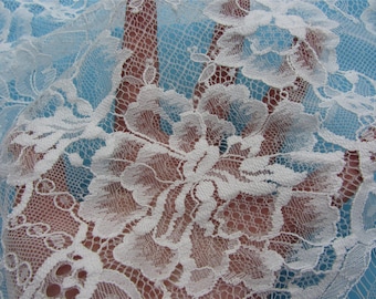 Chantilly Lace fabric off white for Shawls, Mantilla, Victorian Gowns, Lingerie -1meter-T052