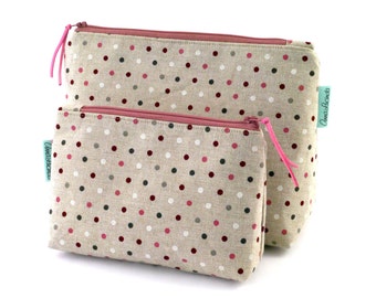 Black - Ikat Fabric Multipurpose Segmented Make-up Brush Wrap Pouch/Case main image 0