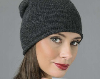Pure Cashmere Plain Knitted Slouchy Beanie Hat in Charcoal Grey