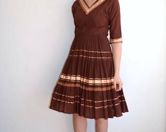Vintage 1950s Patio Dress/ Brown Gold Squaw Western Dress/ Copper Ric Rac Trim/ Mid Century Fiesta/ Medium