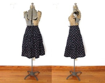 70s Dark Floral Skirt / 1970s Black Boho Prairie Skirt