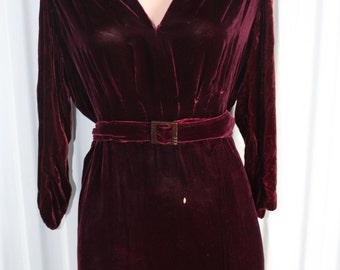 The Hollywood Gown in 