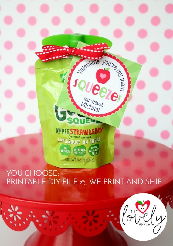 applesauce-valentine-tags-or-stickers-squeeze-by-thelovelyapple