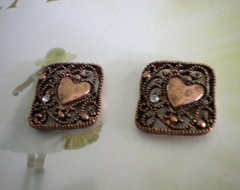 4 or 6 Count 4 Hole Connector - Antique Copper - Open Weave Scroll Work - Heart - Clear Rhinestones - Findings - Hammered Look