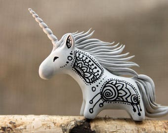 MADE TO ORDER Zen Doodle Unicorn Horse Totem Figurine Sculpture, Animal magic spirit amulet