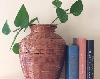Wicker Basket Vase // rattan, container, pot, urn, home decor, planter, gift for her, braided, woven, boho, vintage, midcentury