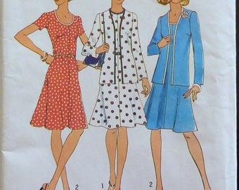 Vintage Sewing Pattern Simplicity 6749 - Women Retro Top and Dress - Size 16 (Breast 38) UNCUT