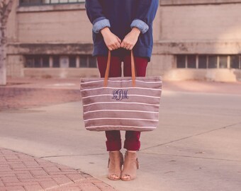 Monogram Tote Bag | Bridesmaids Gift | Bridal Party Gift | Monogram Tote | Monogrammed Bag | Jute Tote Bag | Leather Tote | Gift for Her