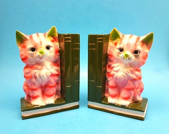 Vintage Pink Cat Bookends, Very Cute and Kitschy