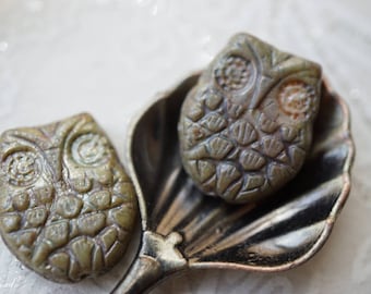 Opaque Owls, Owl Beads, Czech Beads, N1809