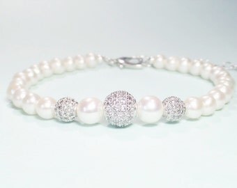 bridal Jewelry,pearl bridal bracelet,bridal freshwater pearl bracelet,pearl wedding bracelet,wedding jewelry,mother of the bride gift