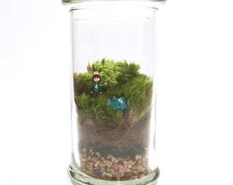 Stranger Things Terrarium // Mini Toothless // "She's our friend and she's crazy!"
