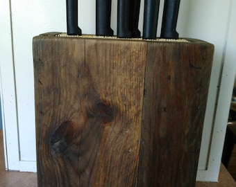 Reclaimed wood knife block / pallet knife block with bamboo