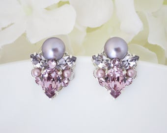Light amethyst wedding earring, Swarovski crystal and pearl post earring, Purple and mauve bridal earring, Bridesmaid earring