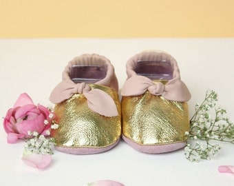 Gold Leather Baby Shoes // Soft Soled Baby Booties // Pink Leather Baby Gift