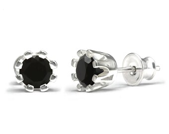 Black Onyx Stud Earrings, 1.3 CARAT, 5mm diameter, Round Brilliant Cut, 925 Sterling Silver. color black, weight 2.04g, #20869
