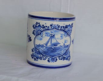 Vintage Blue Delft Container