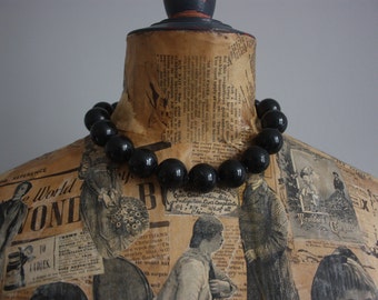 Vtg 70's Black Plastic Necklace