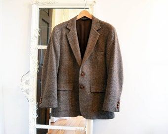 Vintage Men's 40 Short <> BOUNDARY WATERS by Dayton's Wool Tweed Sport Coat <> Suit Jacket Blazer Leather Buttons