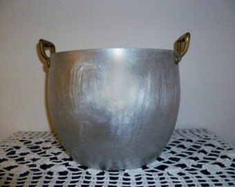 Old aluminum pot with brass handles/old brass handles aluminum pot