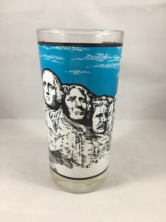 Vintage Mid Century Mt. Rushmore Souvenir Glass Tumbler