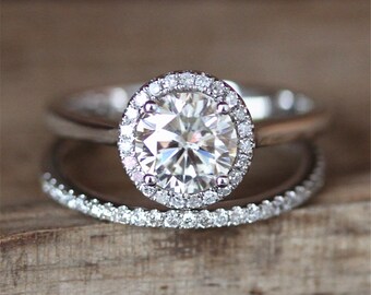 Brilliant Moissanite Engagement Ring Set VS 6.5mm Round Cut Moissanite Ring Stack Half Eternity Diamond Wedding Ring 14K White Gold Ring Set
