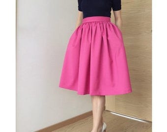 Pink Carrie skirt with pockets!