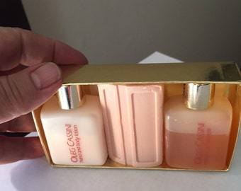 Vintage Oleg Cassini Travel Set