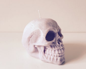 skull candle / skull home decor / small skull candle / home decor candle / skull home decor candle / skull candles /skull