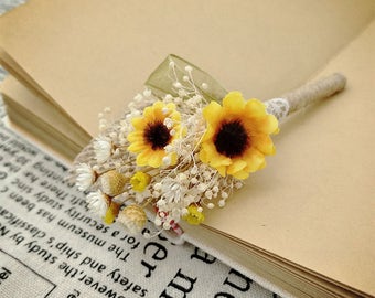 Rustic Wedding Boutonniere,Sunflower Burlap Groom Lapel Pin,Baby's Breath and Sunflower Corsage,Rustic Sunflower Boutonniere.