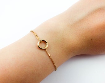 Tiny Circle Sterling Silver Chain Bracelet