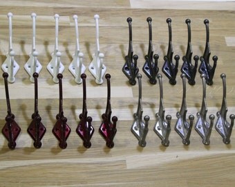 Set of 5 metal hooks, vintage metal hooks, Rustic hooks, Retro hooks, Vintage Hat and Coat Hooks, Iron Coat Hooks, minimalist hooks
