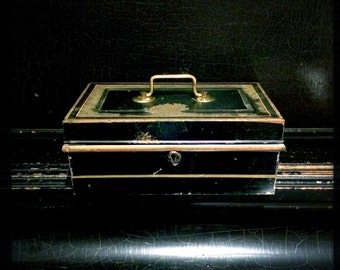 SALE - Vintage Metal Cash Box | Storage Box | Keepsake Box | Box And Tray | Metal